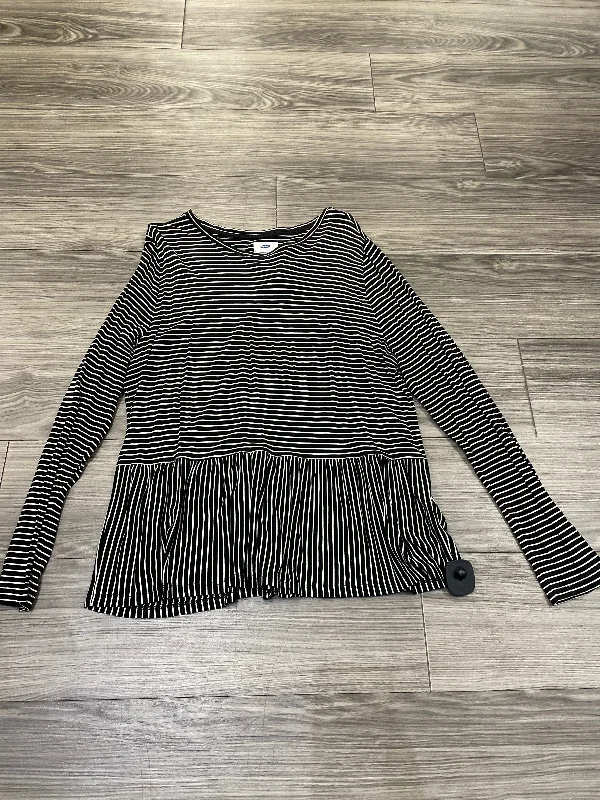 Top Long Sleeve By Old Navy In Striped Pattern, Size: L