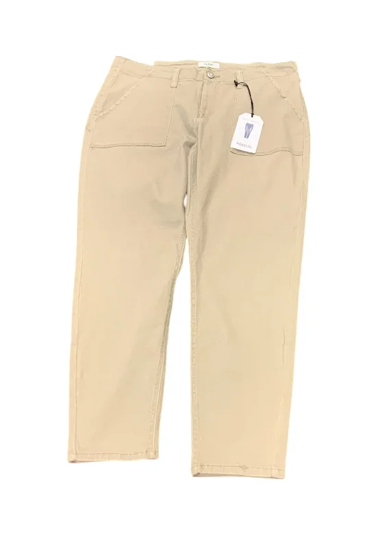 NWT Kensie Jr Khaki 9/10