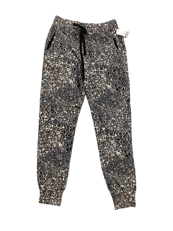 Pants Joggers By Sundry In Animal Print, Size: 2