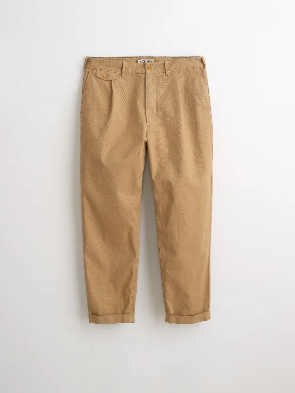 Standard Pleated Pant in Chino